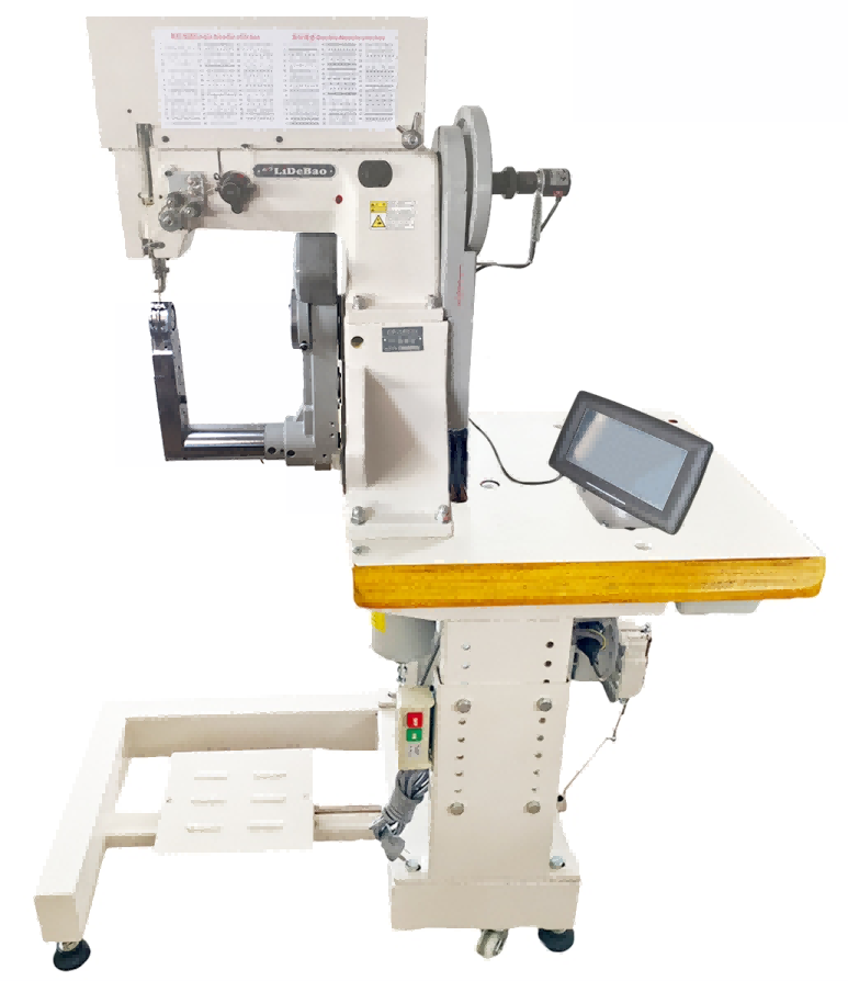 Double Needle U-shaped Rotary Arm Pattern Sewing Machine